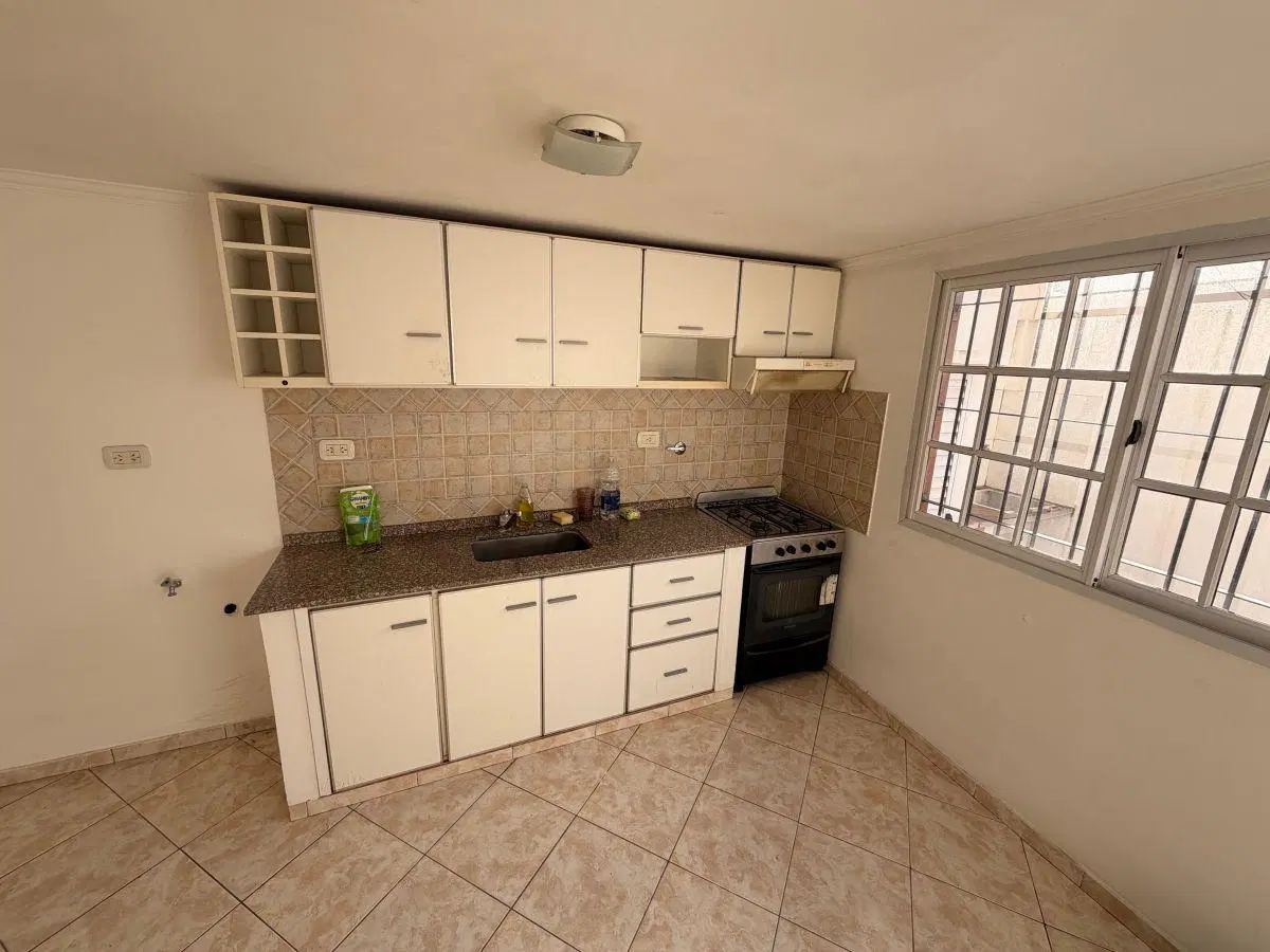 HERMOSO PH 2 AMBIENTES TIPO DUPLEX EN 2 PLANTAS CON PATIO 8