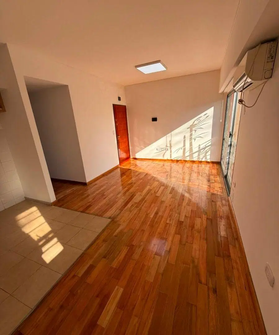 IMPECABLE DEPARTAMENTO 2 AMBIENTES, MUY LUMINOSO, EN PLENO CENTRO DE SAN MARTIN 4