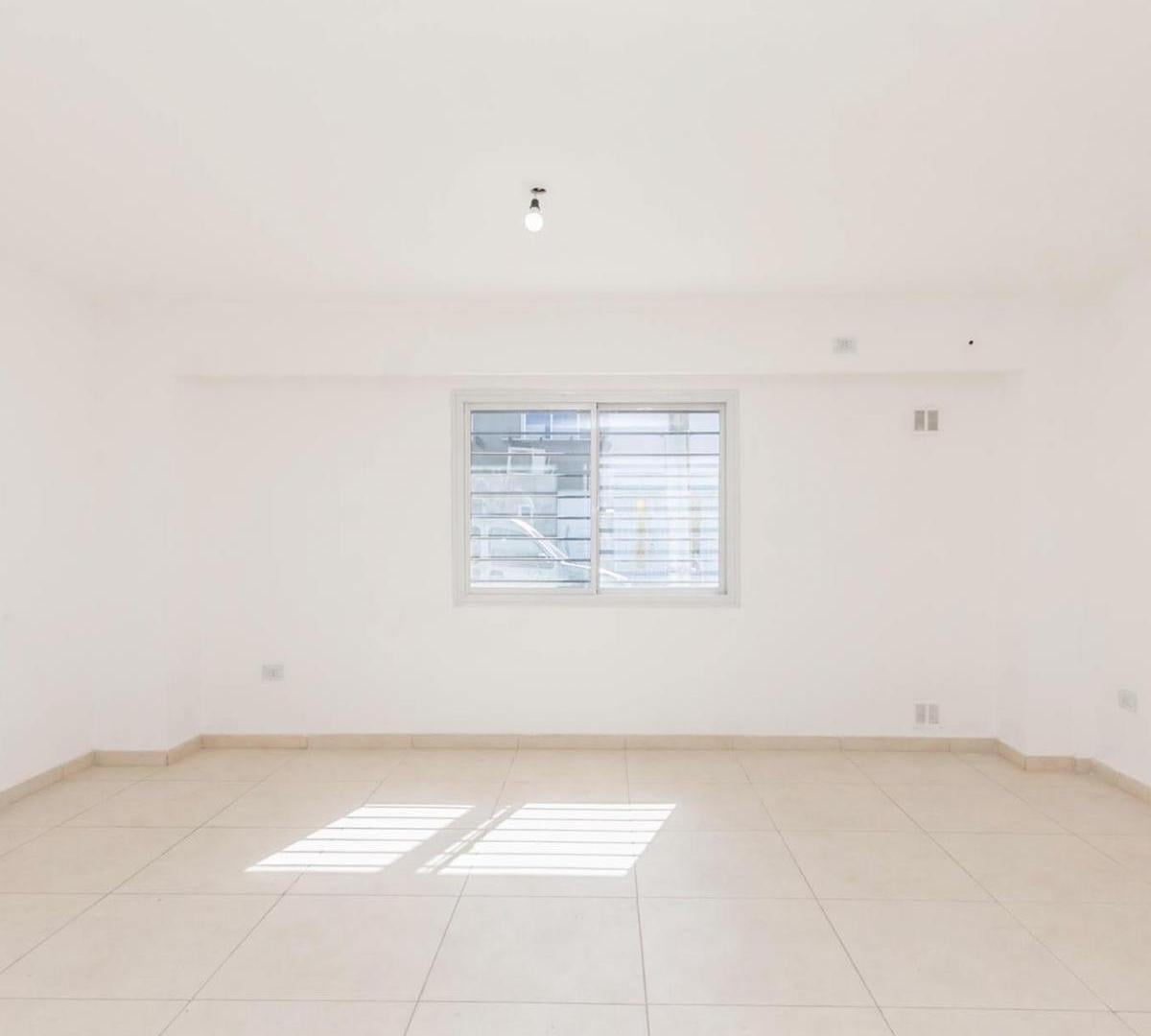 Foto de Departamento en P. B. 2 Ambientes a Estrenar con Cochera, en Excelente, imagen 4