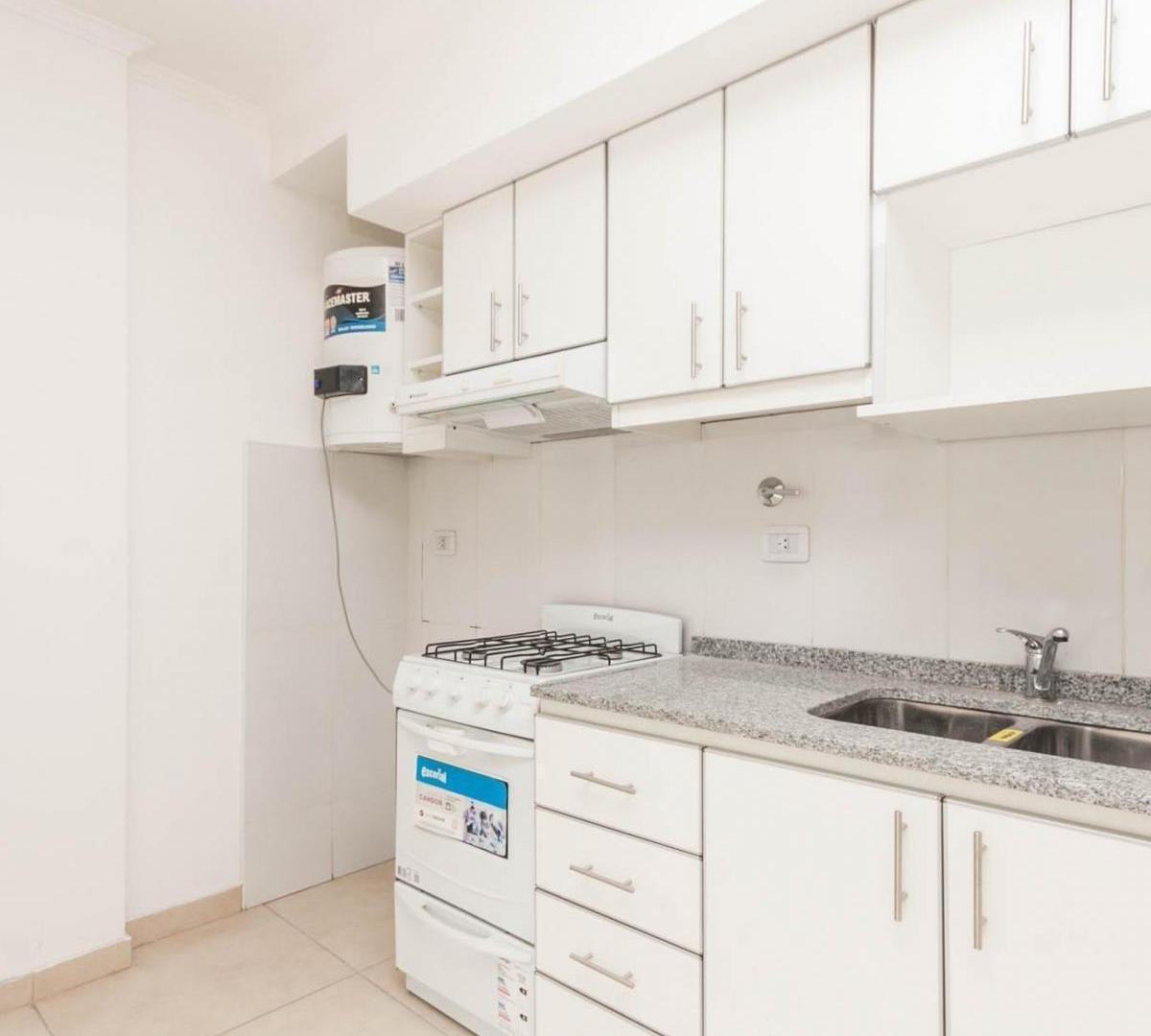 Foto de Departamento 2 Amb a Estrenar en 2do Piso por Escalera, en Excelente, imagen 3