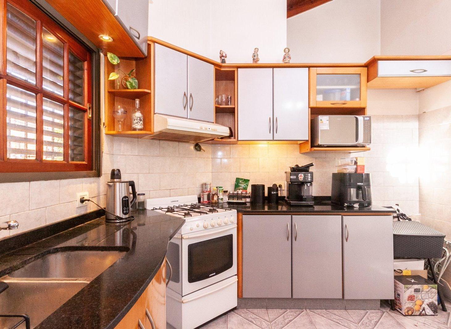 Foto de Excelente Casa 3 Ambientes con garage amplio, patio con parrilla, en 1, imagen 2