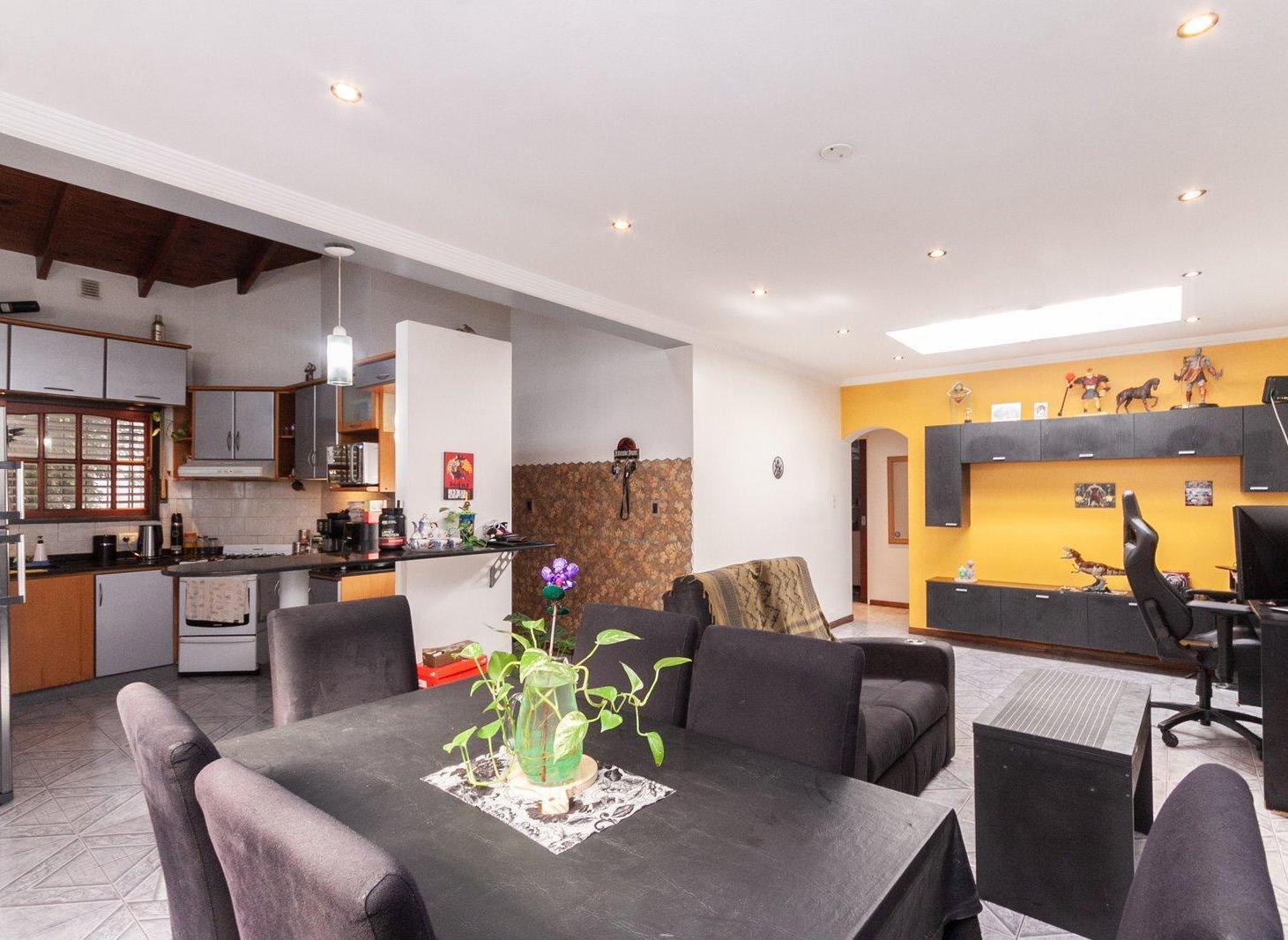 Foto de Excelente Casa 3 Ambientes con garage amplio, patio con parrilla, en 1, imagen 5