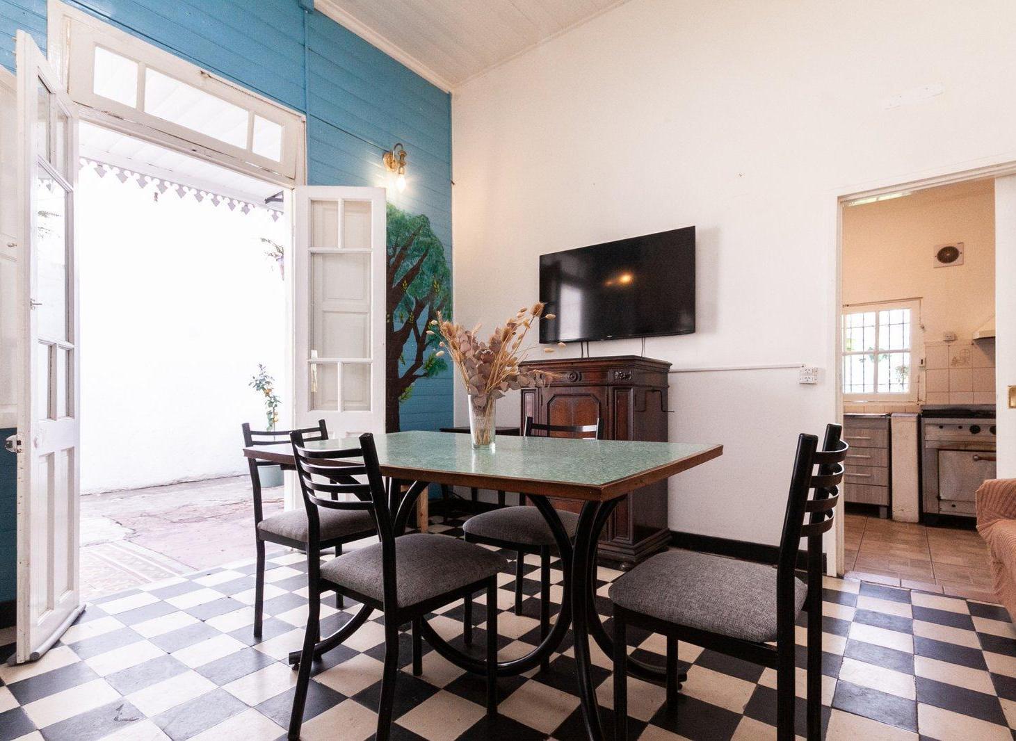 Foto de Casa 3 Ambientes en 1 Planta con Entrada de Vehiculo y Jardin con, imagen 3