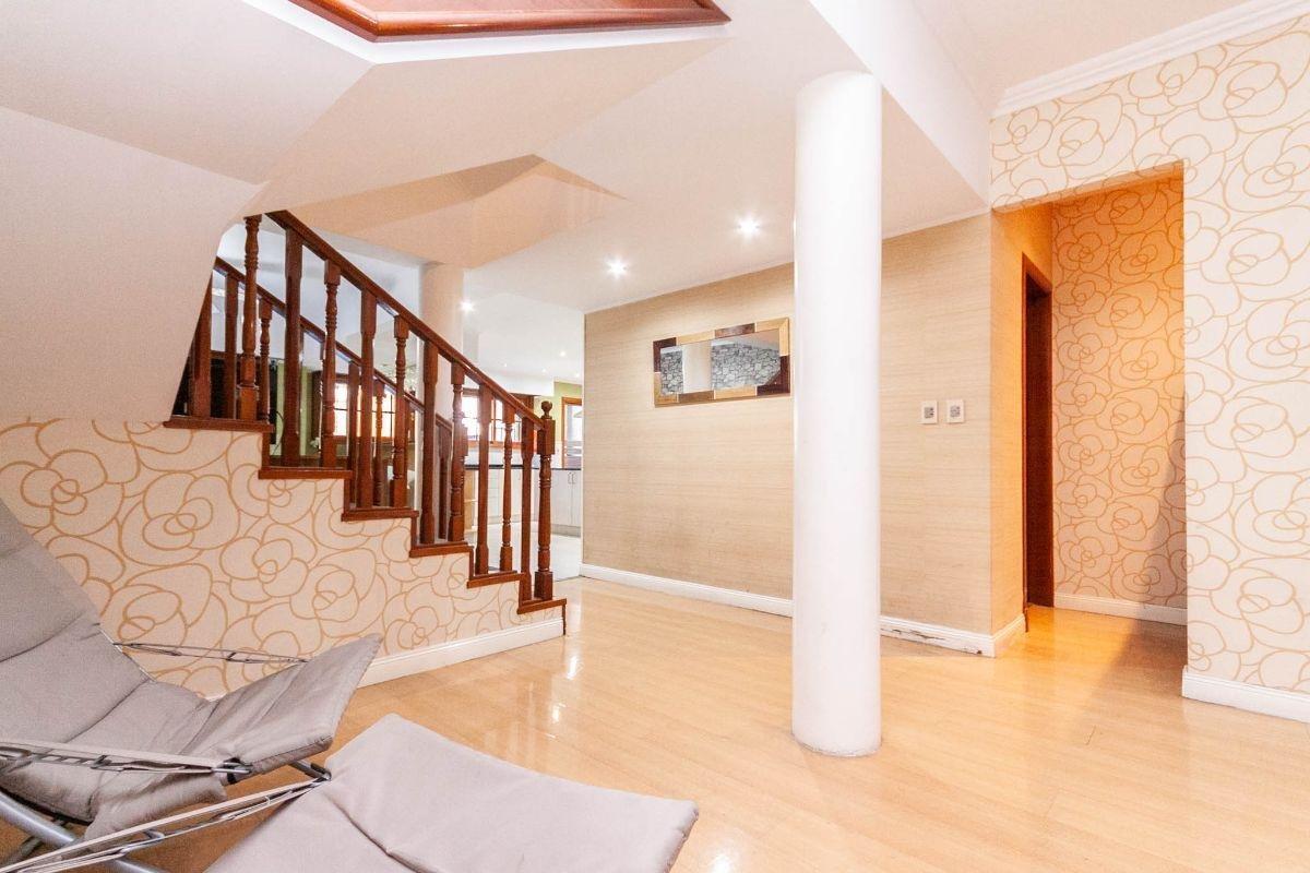 Foto de Imponente Chalet 6 Ambientes en Impecable Estado, Ubicado en Pleno, imagen 5
