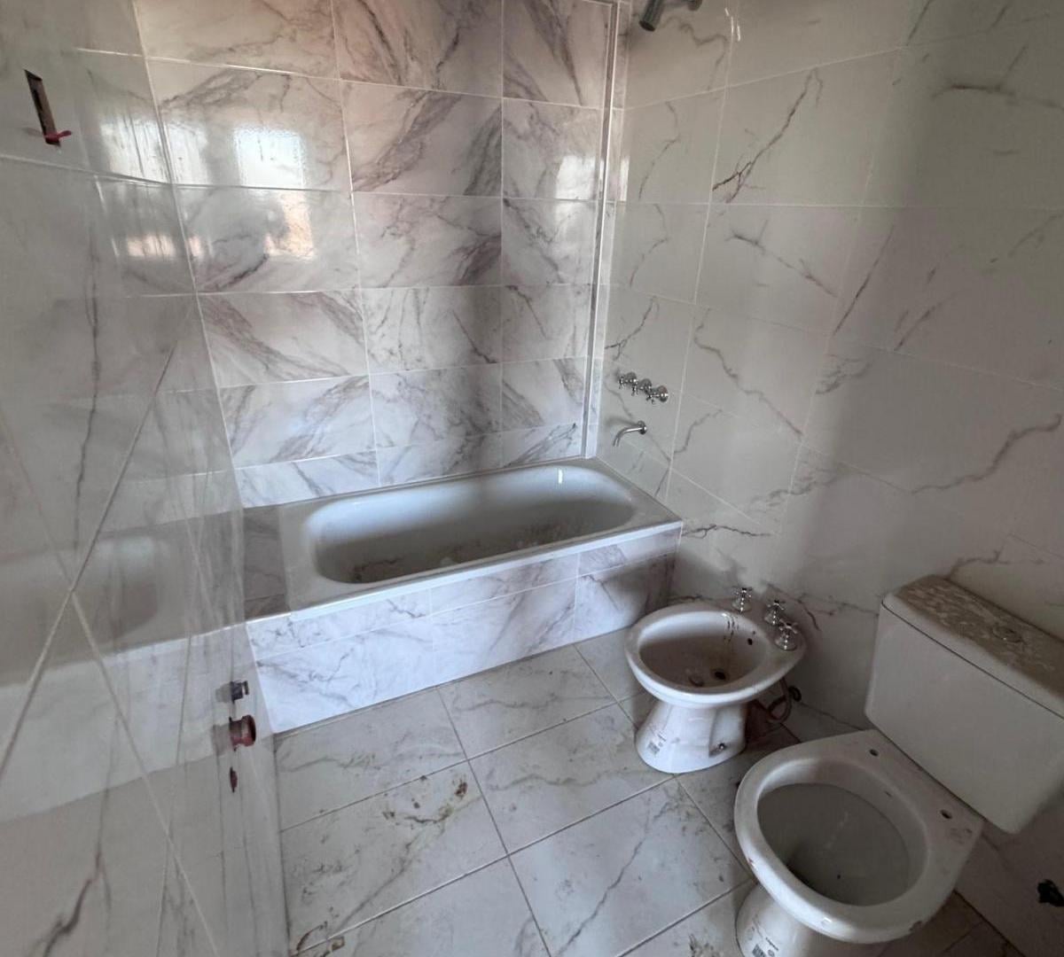 Foto de Monoambiente a Estrenar en Inmejorable Ubicación Sobre Av Hipolito, imagen 5