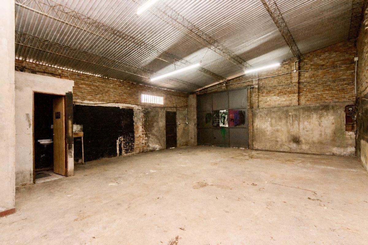 Foto de Lote de 8 X 25 m, en Excelente Ubicación, a m de Av Hipolito Yrigoyen, imagen 4