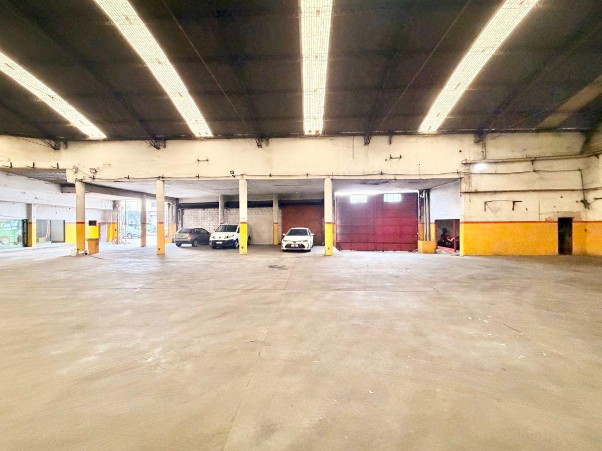 Foto de Excepcional Galpon de 1500 m² con Oficinas, en Excelente Ubicación, a m, imagen 5