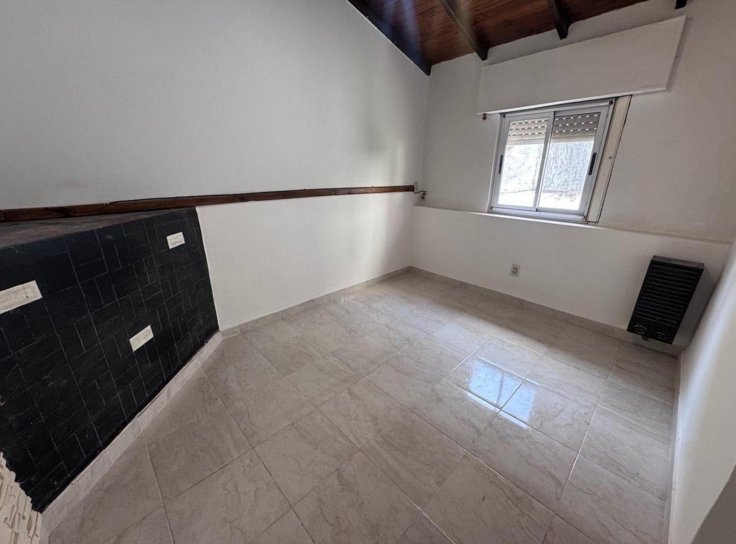 Foto de Departamento 3 amb en primer piso por escalera, en excelente ubicación, imagen 3