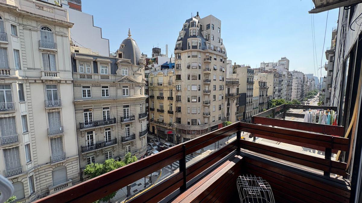 Departamento de 40m² con 1 dormitorio en venta en Recoleta