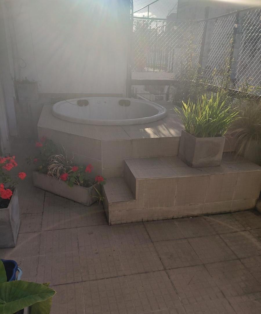 Foto de Venta terraza parrilla juncal y libertad, imagen 2