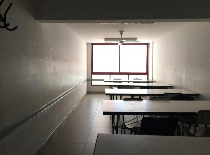 Foto de Alquiler edificio en block - Uruguay 57, imagen 1