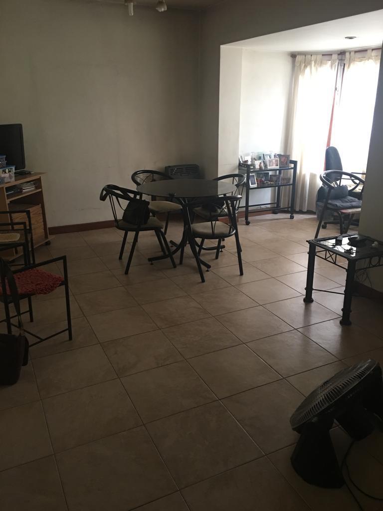 Casa en Venta de 3 Ambientes con Garage en Lote Propio Villa General Mitre (Paternal) 1