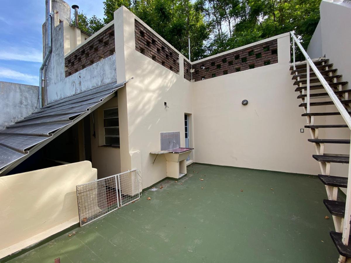 Casa 5 Amb. Patio y Terraza Lote 9 X 9 (No Apto Cred) 4