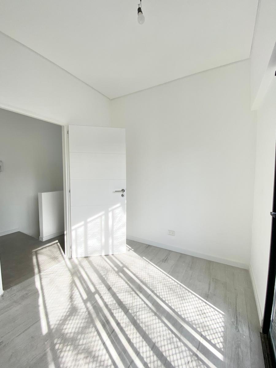 PH Tipo Casa 4 Ambientes, Quincho y Terraza. Sin Expensas, a Estrenar!