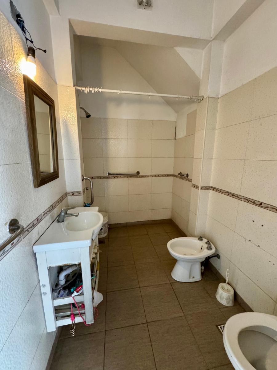 Lote Ideal 8.66 X 18 Para Destino Comercial o Vivienda Multifamiliar. 3