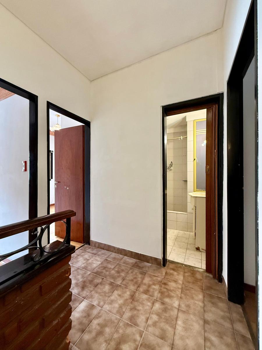 Excelente Duplex con Cochera. 5