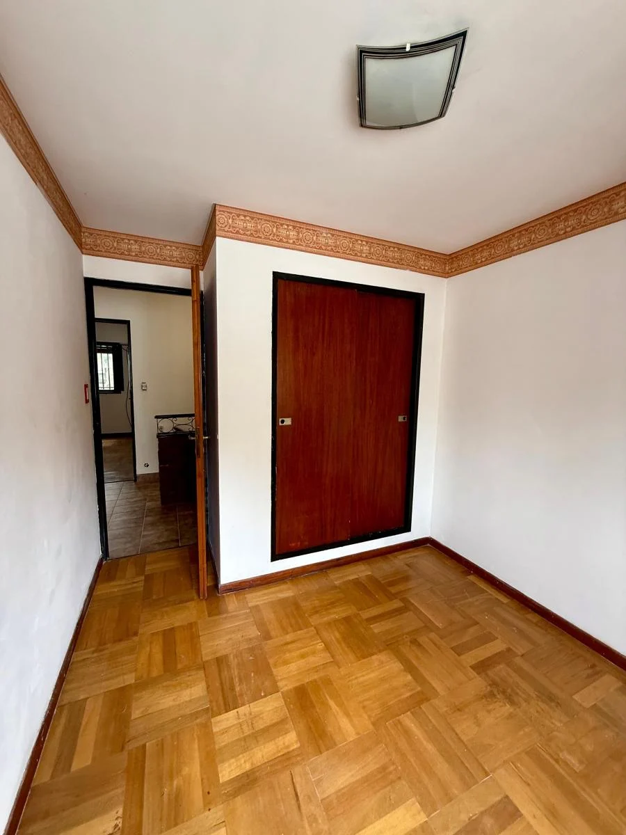 Excelente Duplex con Cochera. 4