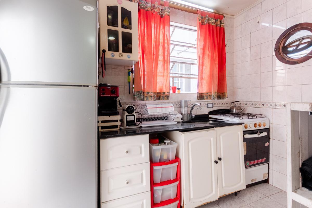 Venta - Amplio Departamento de 5 Ambientes Colegiales! 5