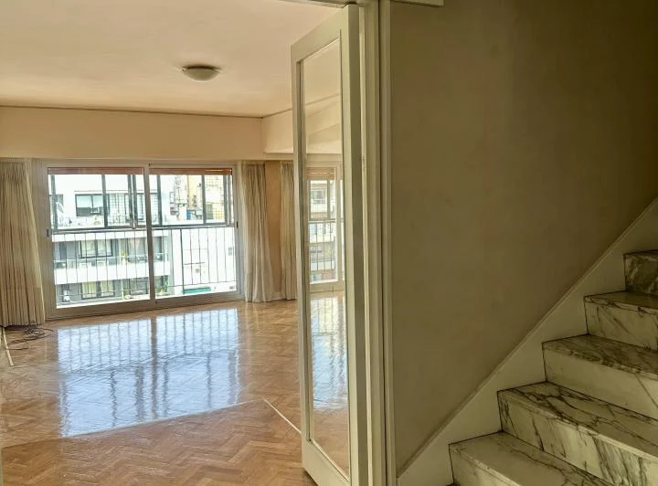 Semipiso 4 amb c/dep Balcón terraza con Parrilla y cochera 5