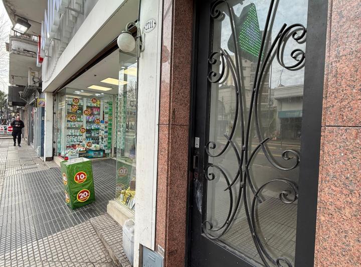 Foto de PH en Venta ,3 Ambientes + Terraza Propia sobre Av San Martin.-, imagen 5