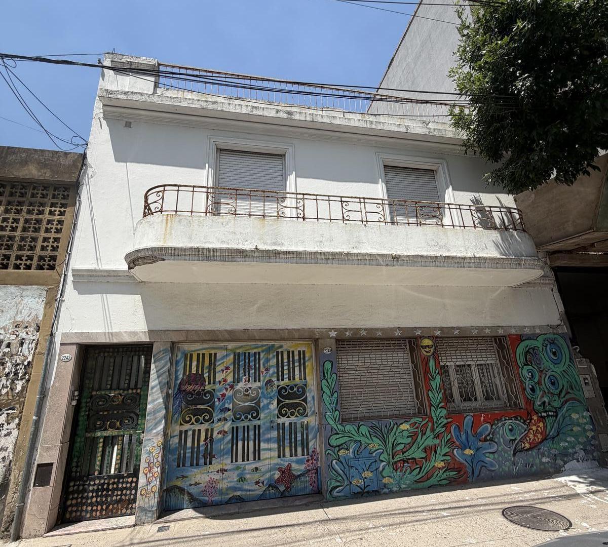 VENTA – LOTE CON 3 PHs – DONATO ÁLVAREZ 2200
