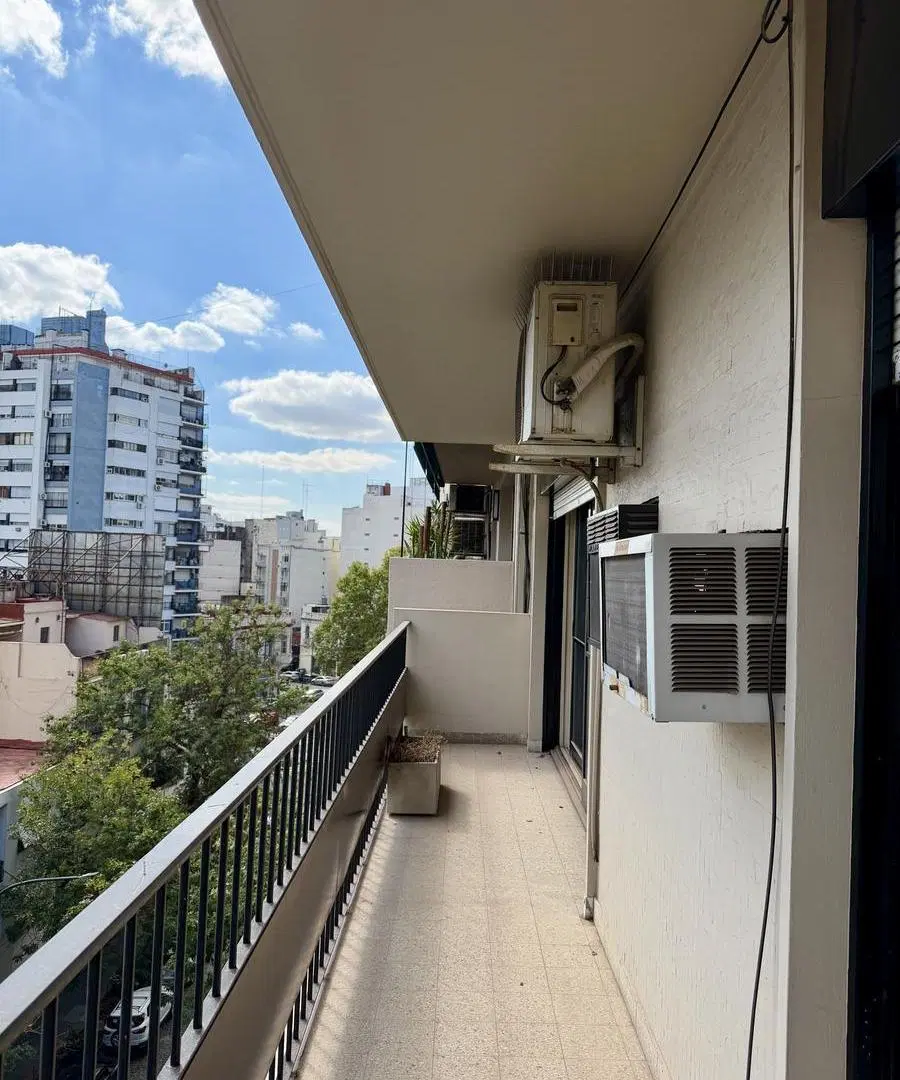 Depto semipiso 4 amb c/dep. al frente con Balcón con Cochera 4