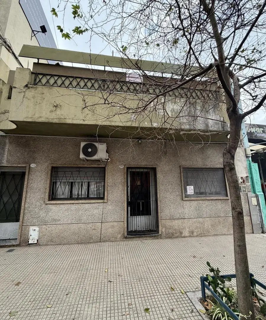 PH DE 4 AMBIENTES CON ENTRADA INDEPENDIENTE, TERRAZA PROPIA 3