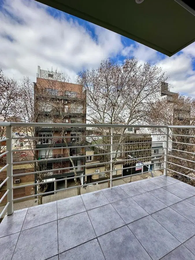 VENTA – SEMIPISOS DE 2 Y 3 AMBIENTES –  PARQUE CHAS 3