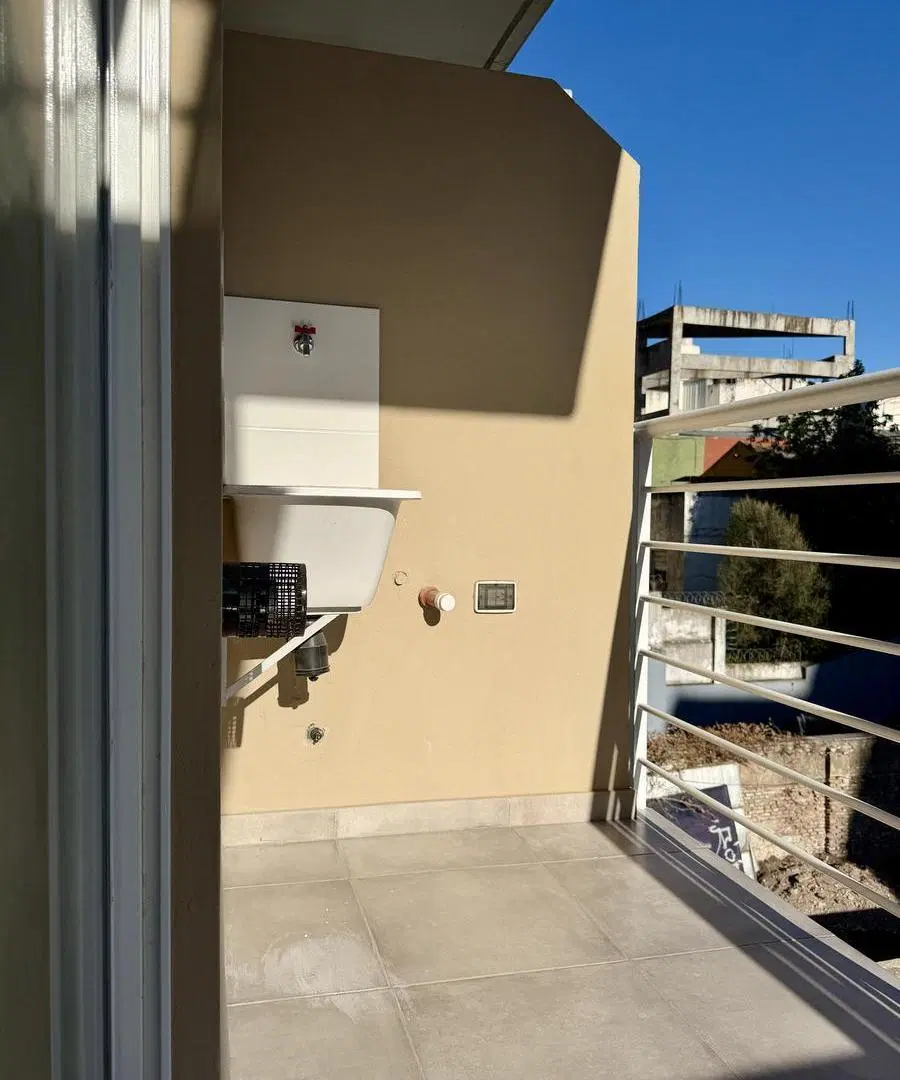 Departamento en Villa Gral. Mitre 5