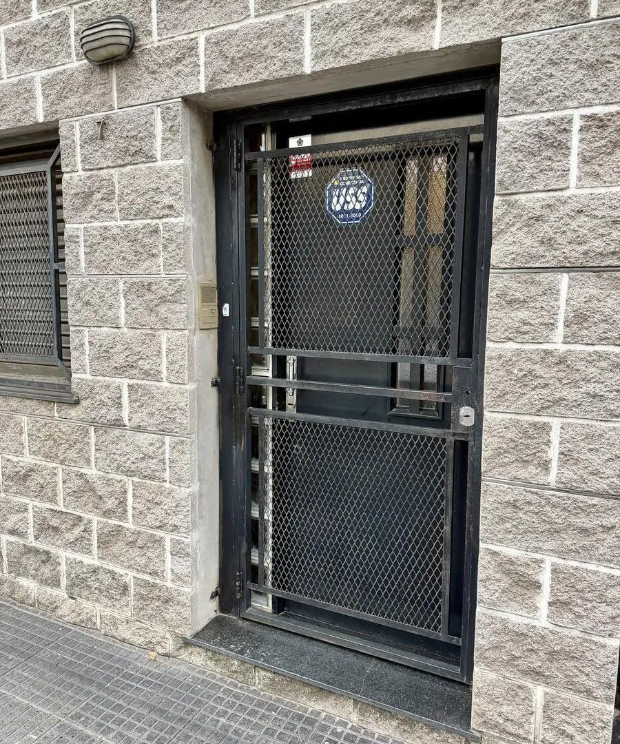 PH AL FRENTE CON ENTRADA INDEPENDIENTE, GARAGE, QUINCHO Y TERRAZA PROPIA 4