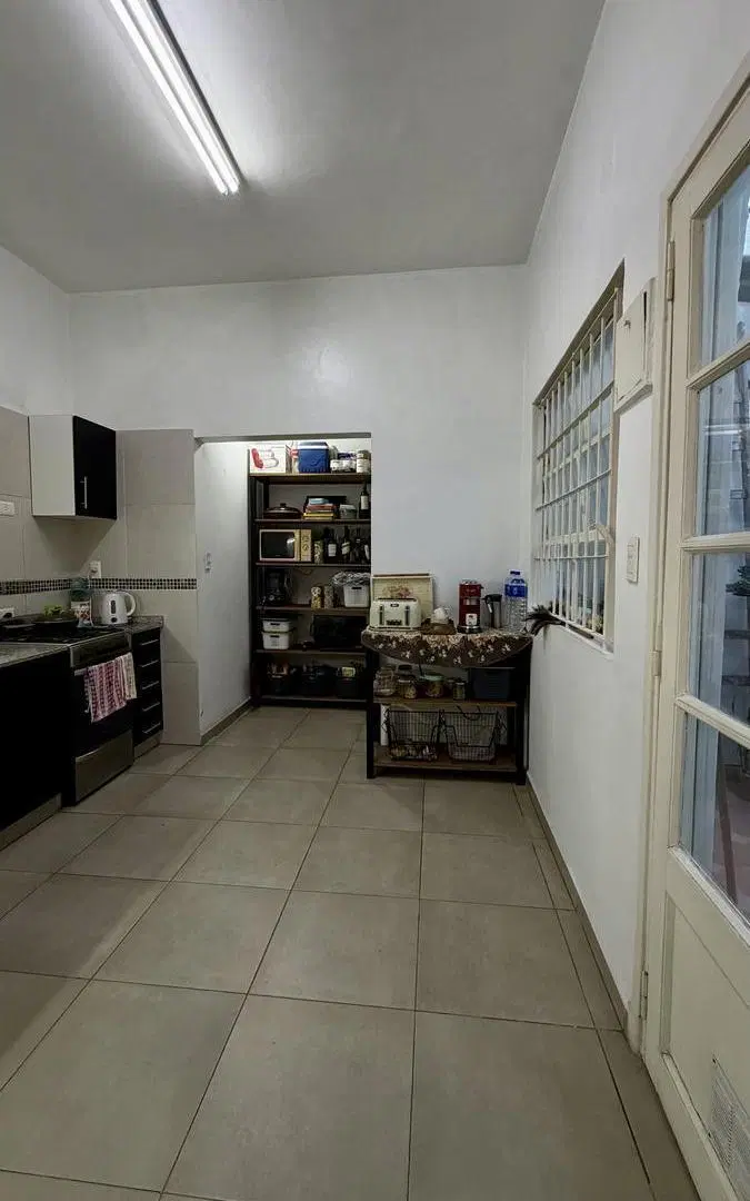 Lote Propio de 216 m² con Casa, Galpón y Gran Potencial de Desarrollo 8