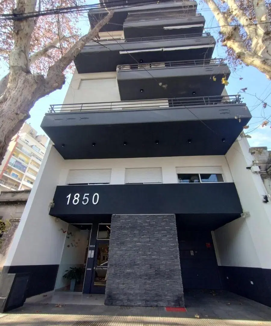 Departamento de un ambiente con balcón ctfte 5