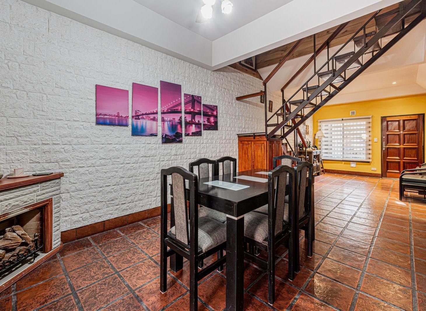 Foto de Casa 4 Amb con Jardín, Pileta, Quincho, imagen 1