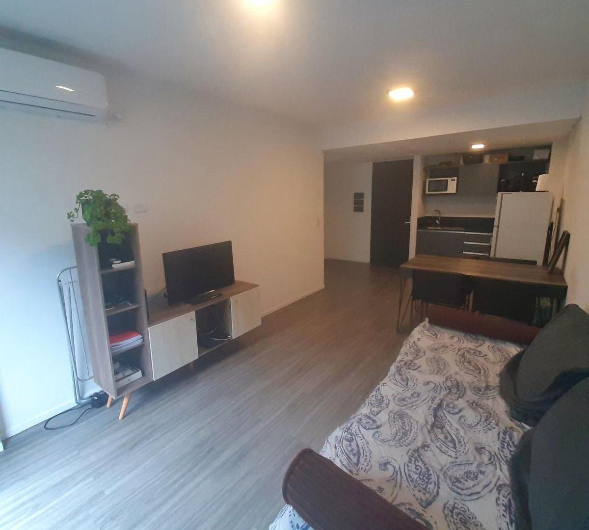 Foto de DepDEPARTAMENTO DE 2 AMBIENTES CON COCHERA EN ALQUILER EN, imagen 3