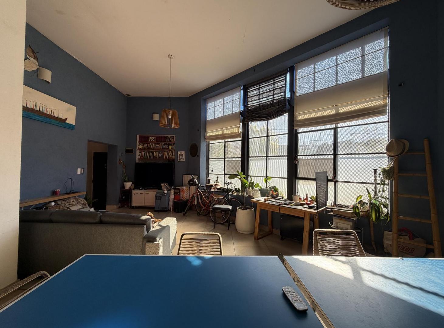 Foto de PH 4 amb con patio terraza cochera-calefacción por radiadores-Apto, imagen 4