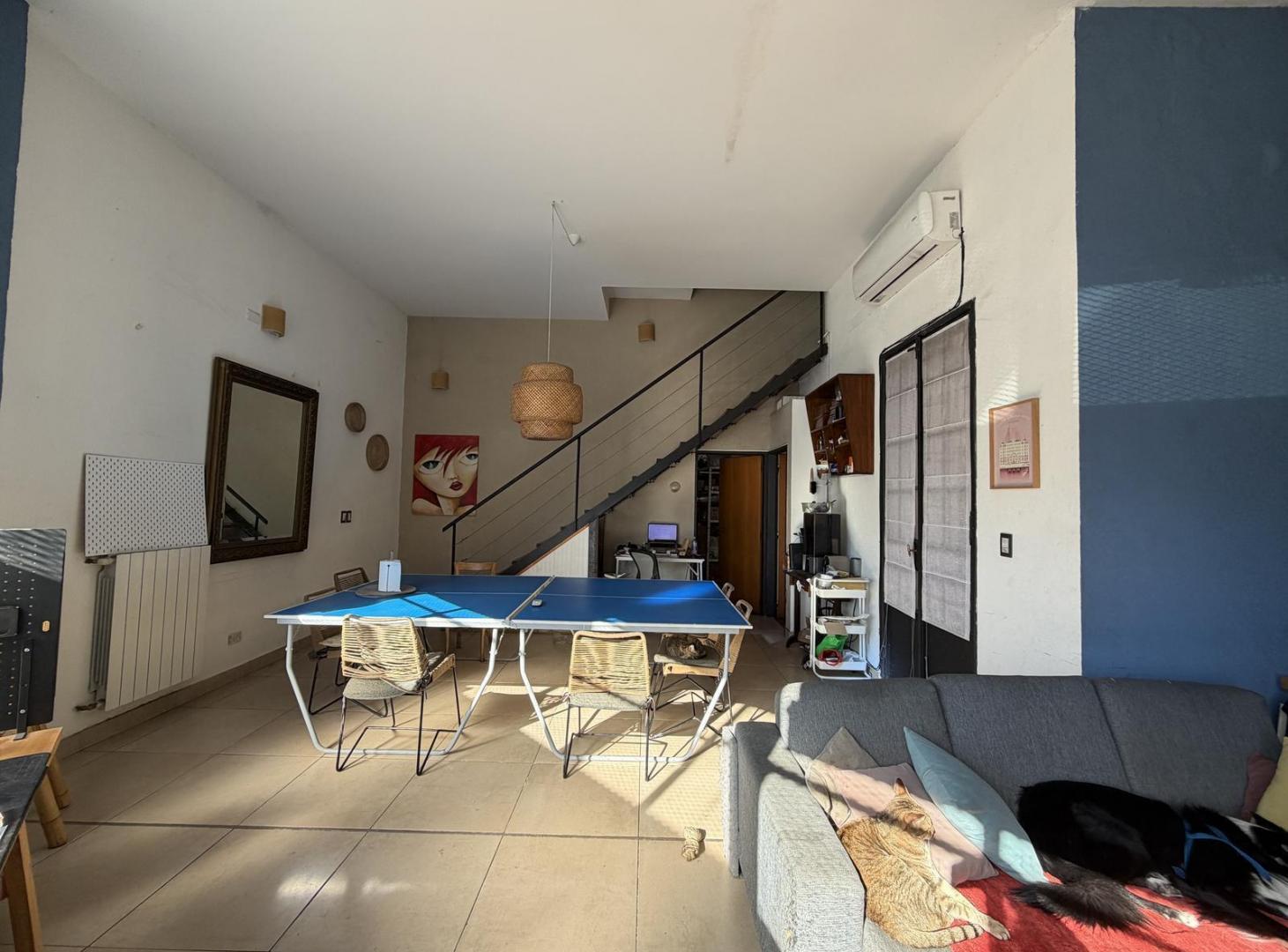 Foto de PH 4 amb con patio terraza cochera-calefacción por radiadores-Apto, imagen 2