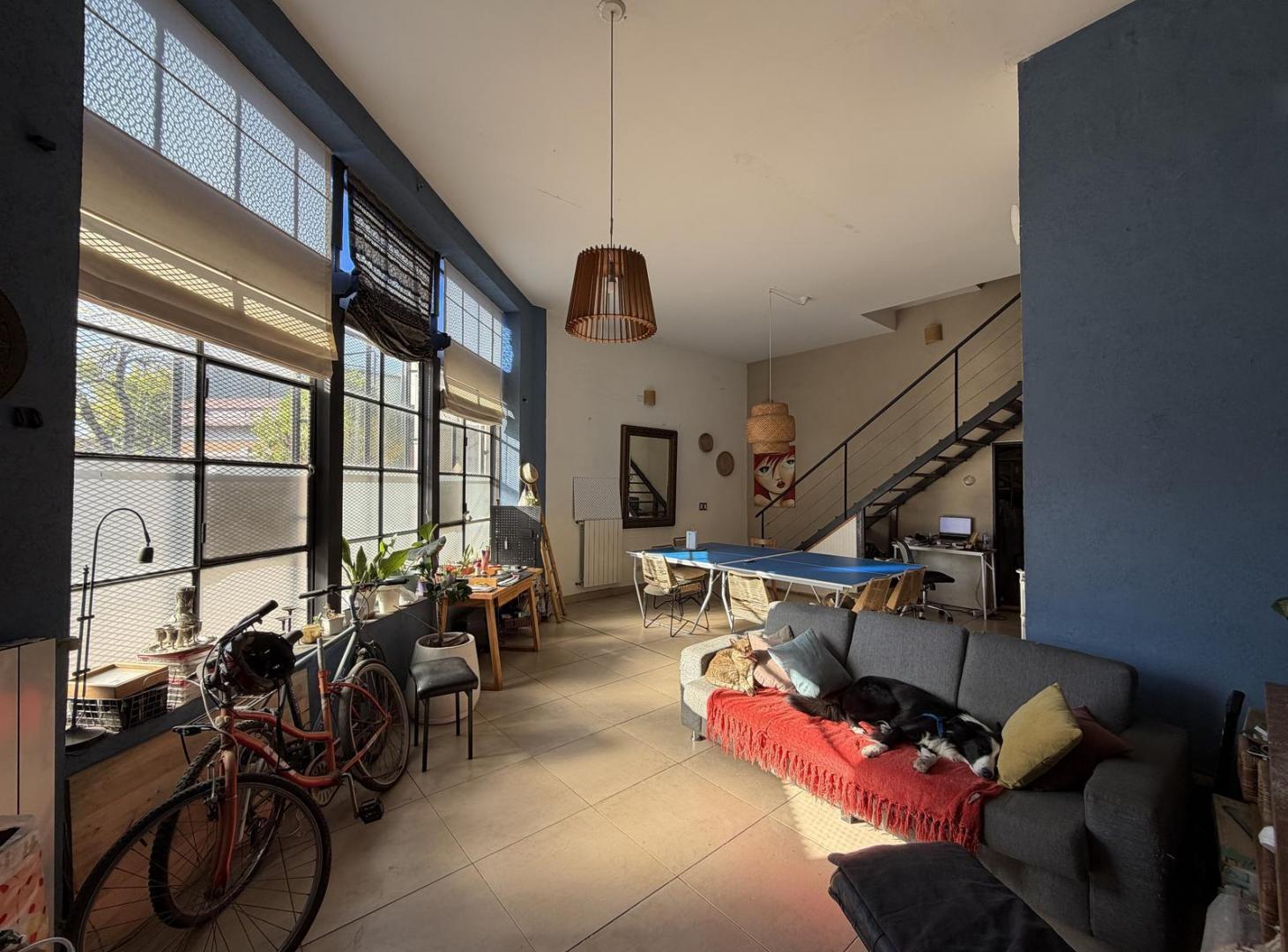 Foto de PH 4 amb con patio terraza cochera-calefacción por radiadores-Apto, imagen 1