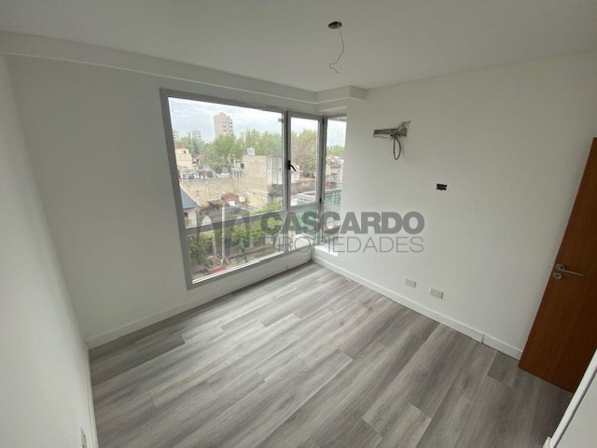 Foto de Departamento de 1 dormitorio y cochera en alquiler en Lanús Oeste, imagen 3