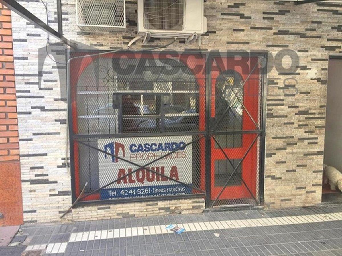 Foto de Local comercial de 7 m2 con toilette., imagen 2