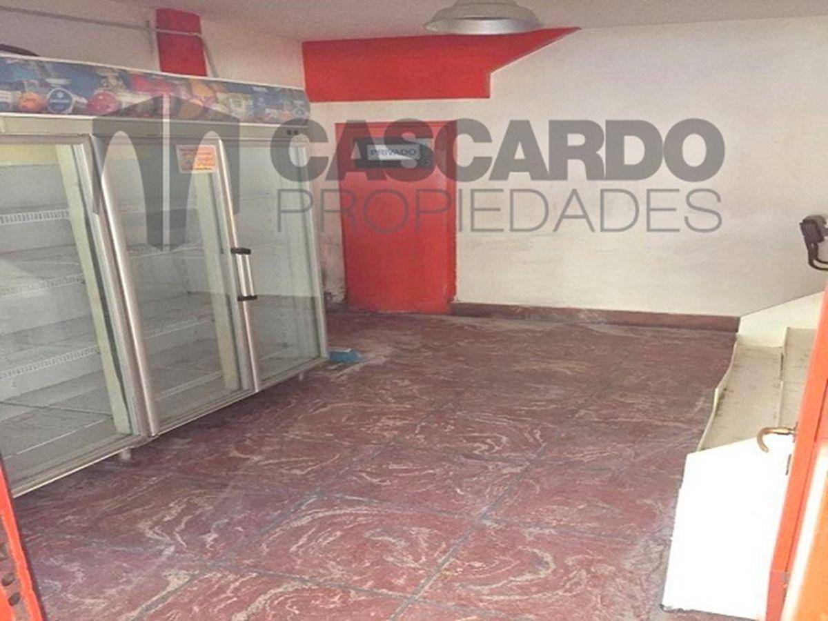 Foto de Local comercial de 7 m2 con toilette., imagen 3