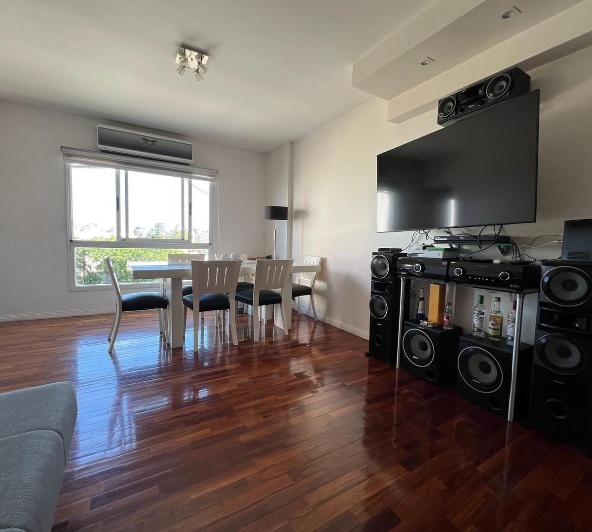Impecable Departamento de 3 Ambientes con Lavadero y Baulera 4