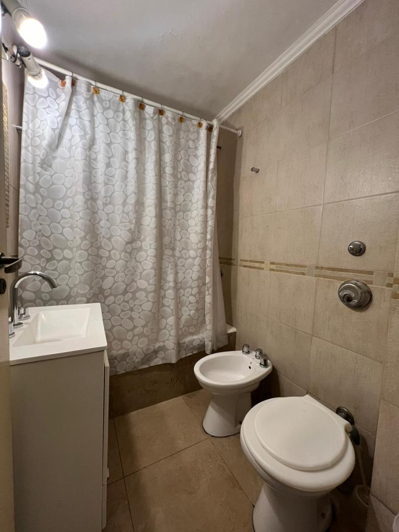 Foto de Departamento 2 ambientes muy bien ubicado, imagen 3