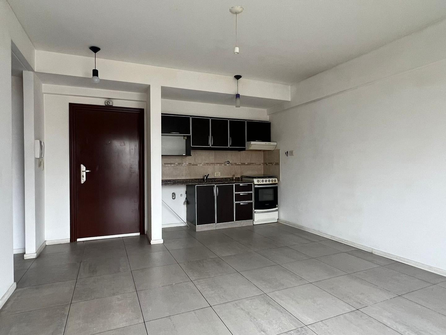 Foto de Departamento de 2 ambientes con balcón, imagen 1