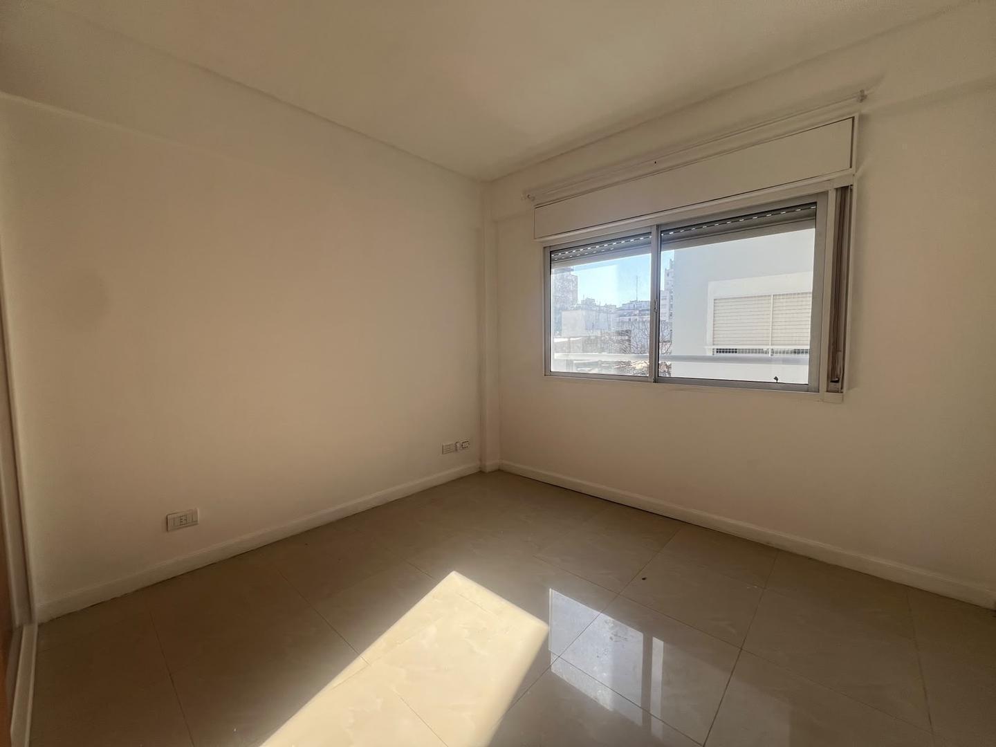 Foto de Departamento de 3 ambientes con balcón, imagen 2