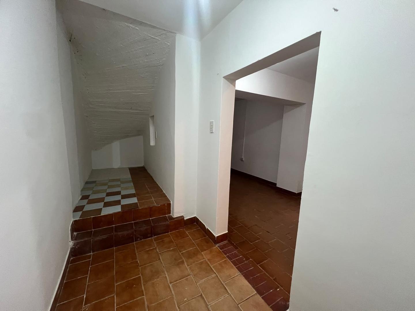 Foto de Monoambiente con patio y sin expensas, imagen 3