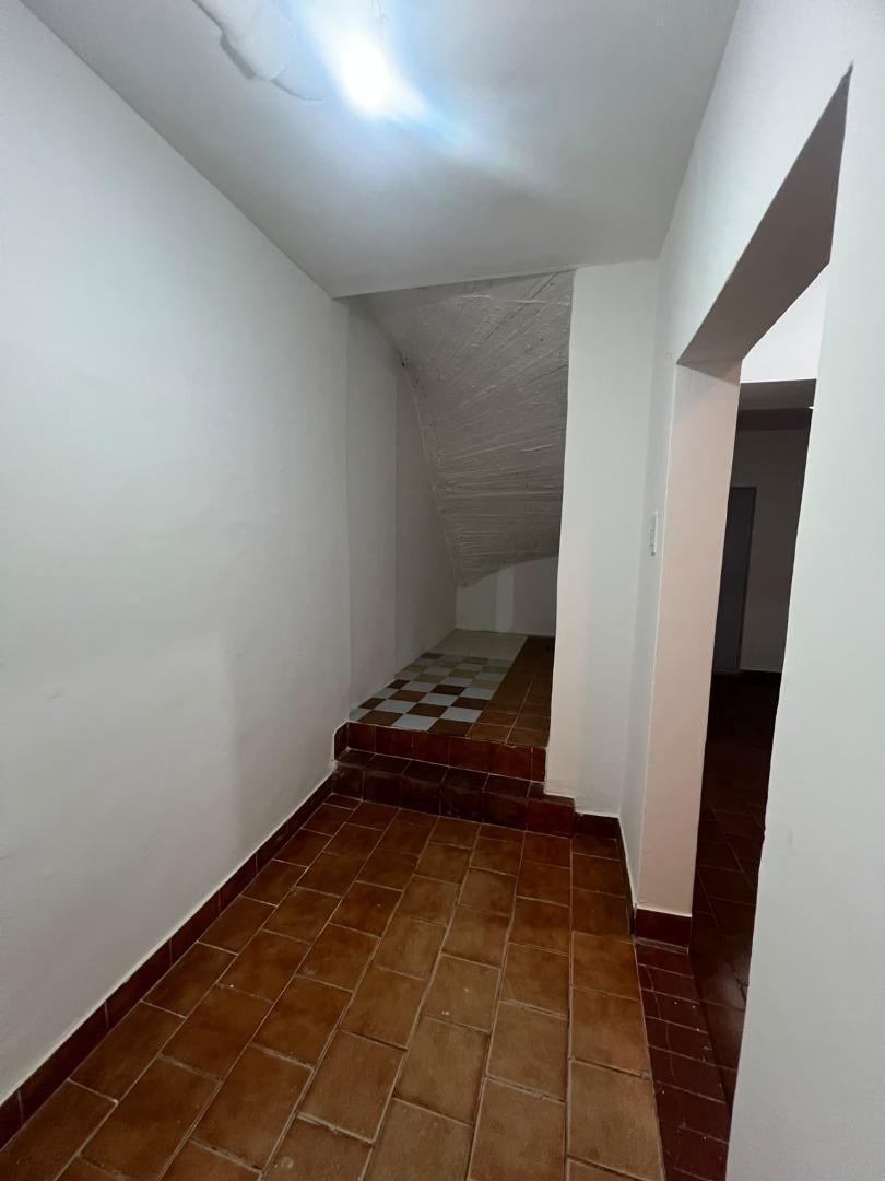 Foto de Monoambiente con patio y sin expensas, imagen 1