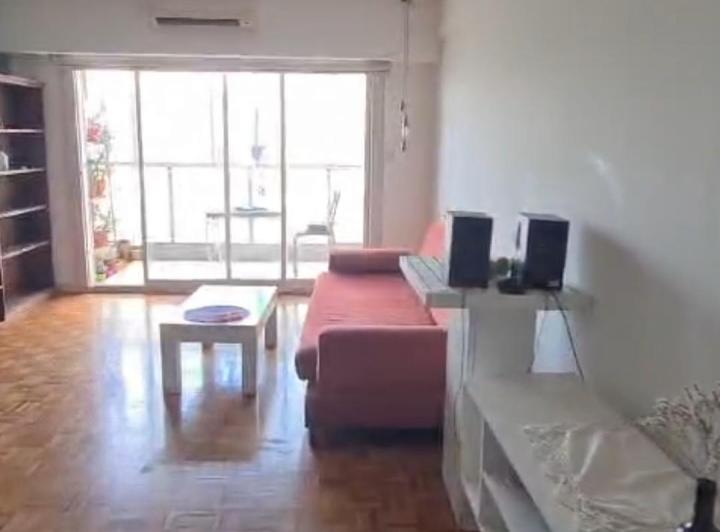 Foto de Excelente 3 amb con balcón piso alto y cochera - San Nicolas-, imagen 4