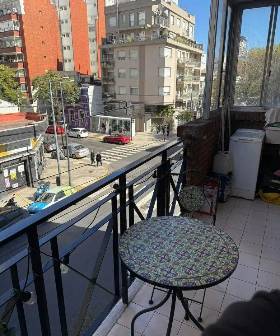 PRECIOSO 2 AMBIENTES C/BALCON 3