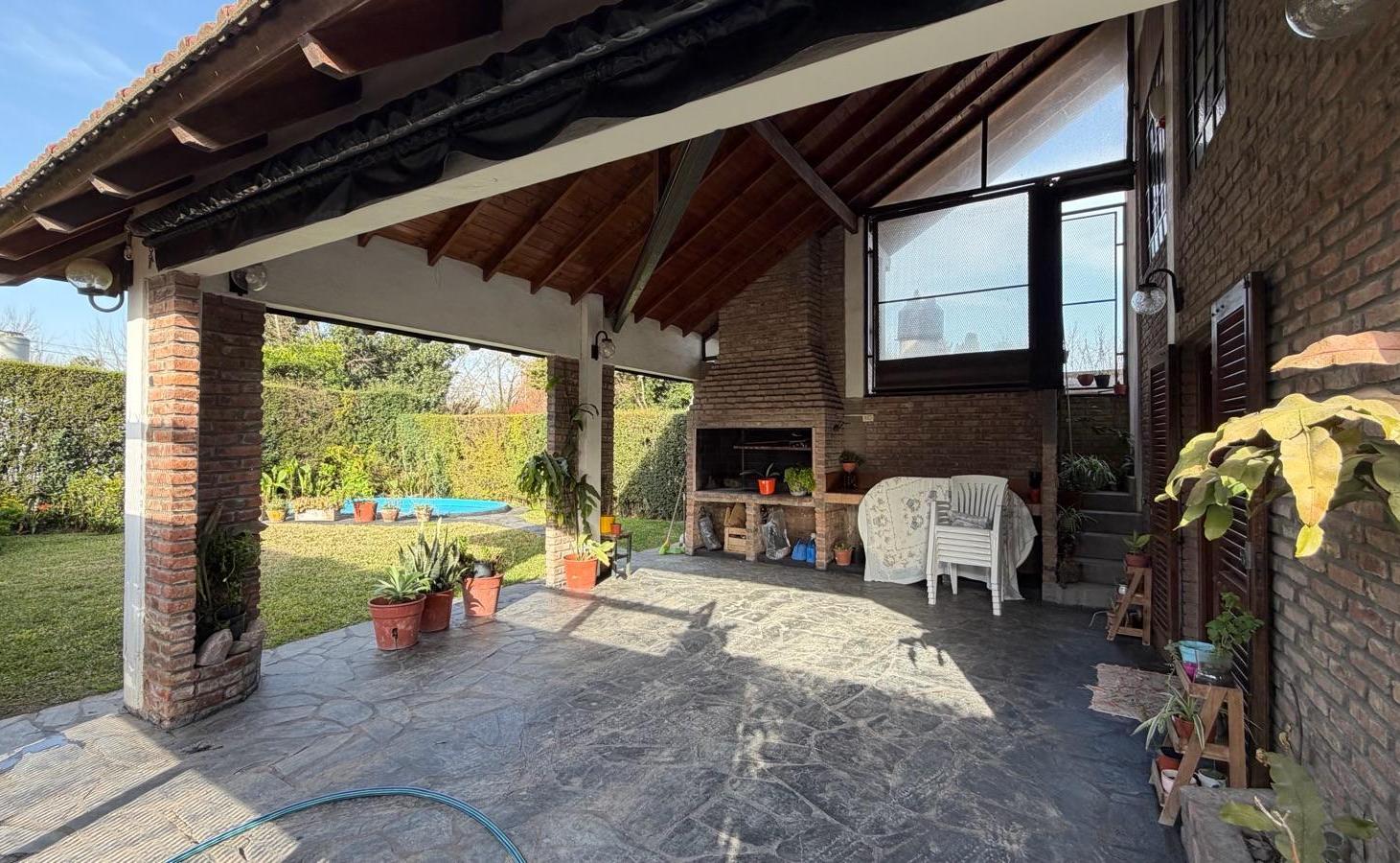 Foto de VENTA CASA 3 DORM QUINCHO Pileta lote 345 m2, imagen 1