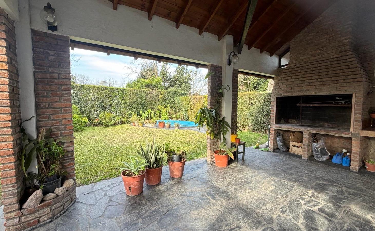 Foto de VENTA CASA 3 DORM QUINCHO Pileta lote 345 m2, imagen 3